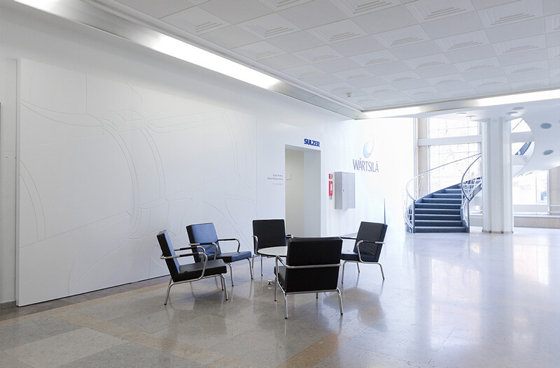 Gefräste 3D Zeichnung einer Pumpe im Eingangsbereich, Sulzer Hauptsitz in Winterthur, Interior Design von EightyNine, Agentur für Corporate Design und Grafik in St. Gallen, Schweiz